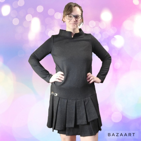 Vipart drop waist pleated high neck dress - Picture 14 of 14